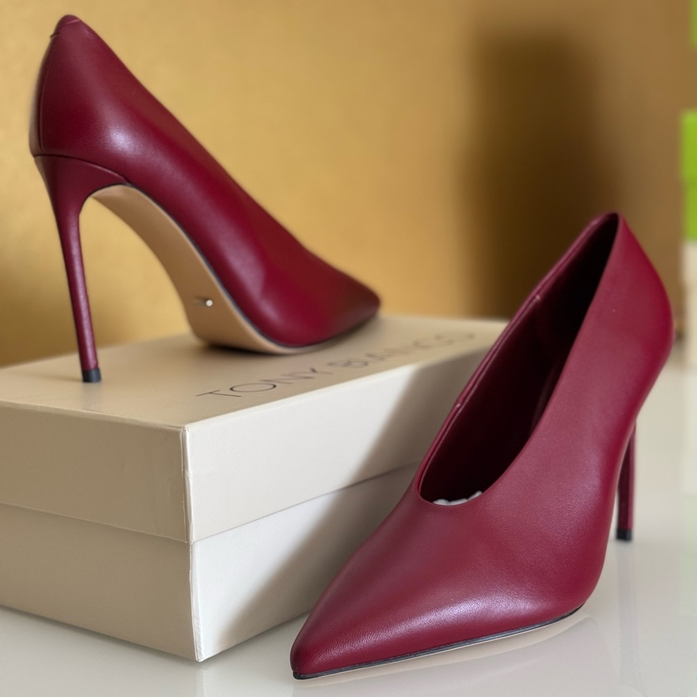Tony Bianco Red Heels Elegant Stiletto Pumps